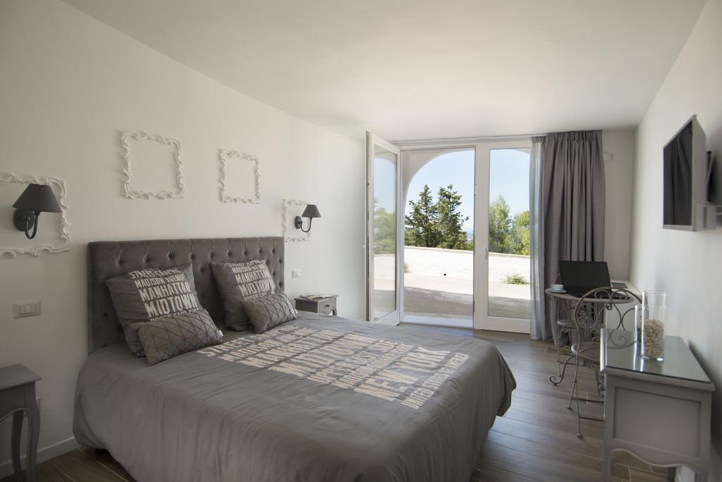 Biancadamare Bed & Breakfast Ostuni Exterior photo