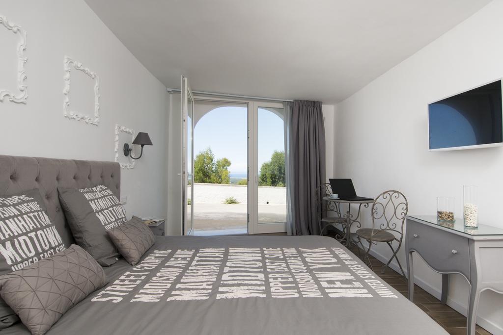 Biancadamare Bed & Breakfast Ostuni Exterior photo